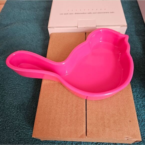 Nora Fleming 2 birdie dish fuschia pink & graphite (retired ) SALE! - Picture 3 of 4